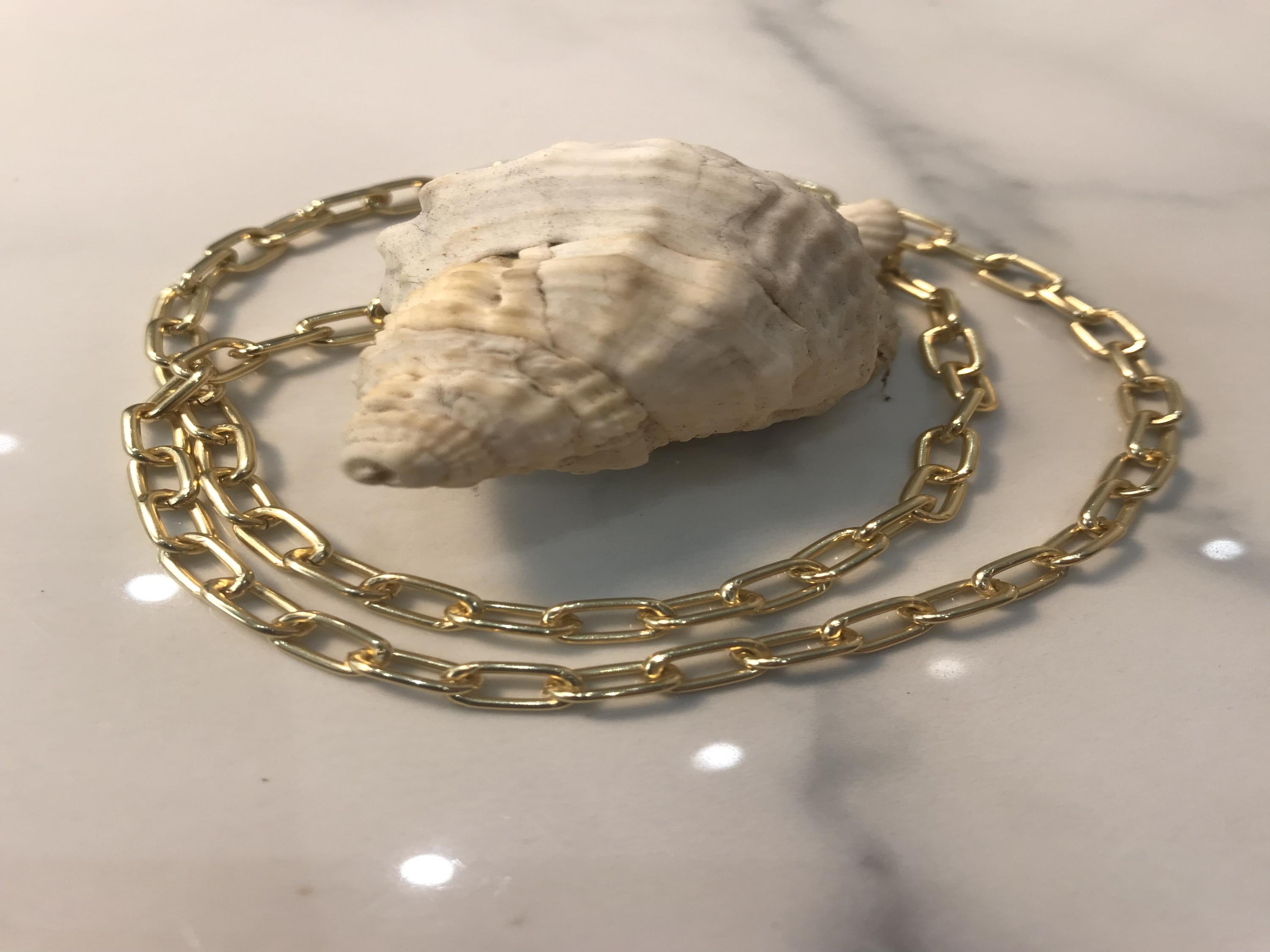 PENISCOLA neckline chain